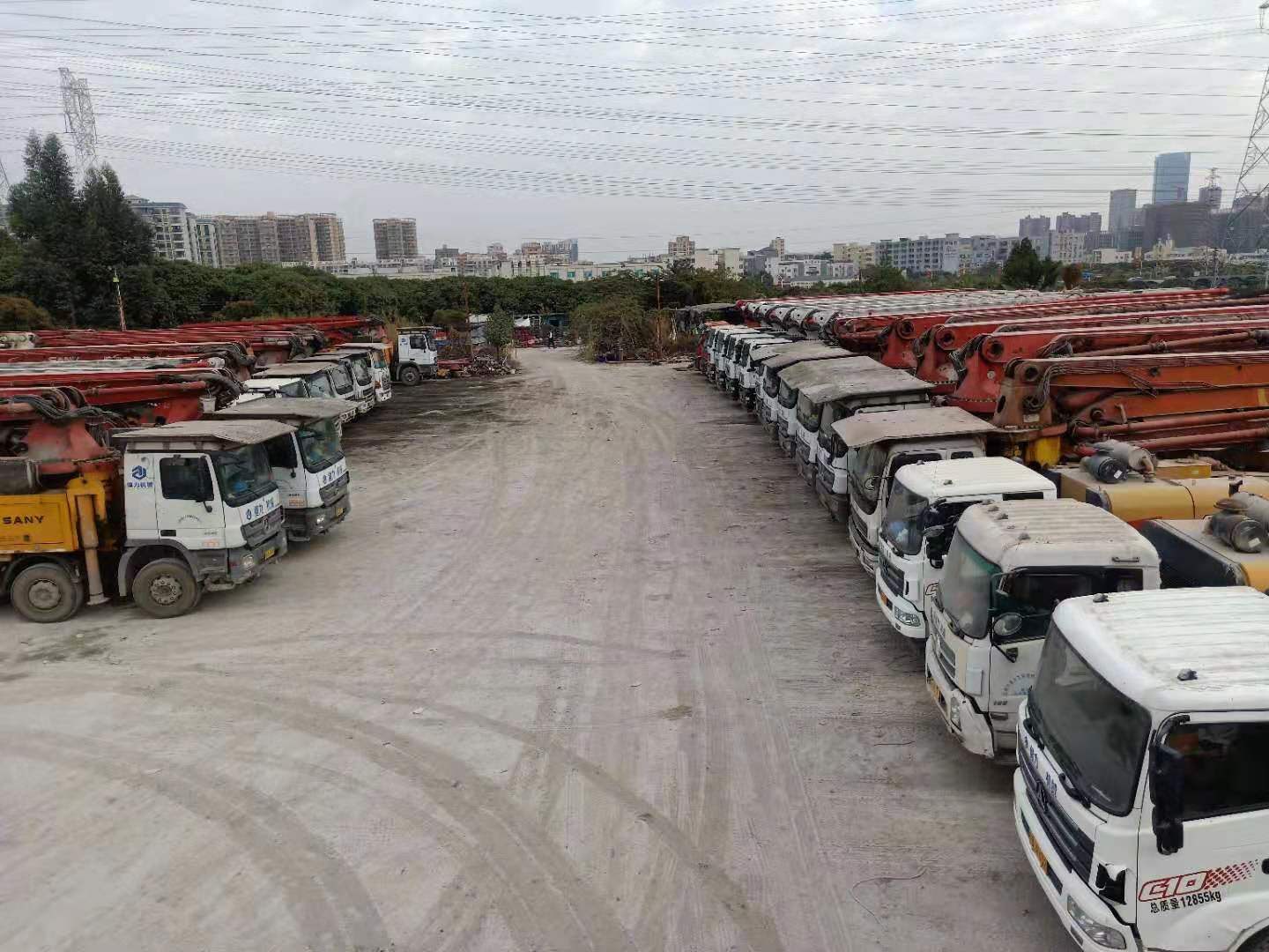 混凝土泵车最容易堵管和爆管情况是什么？